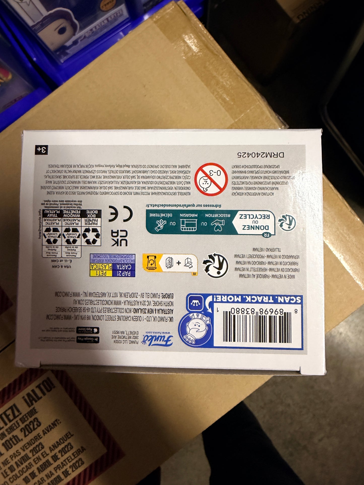 SDCC 2024 Funko Fundays Exclusive One Piece #1274 Gold Gol D. Roger Pop LE 3400